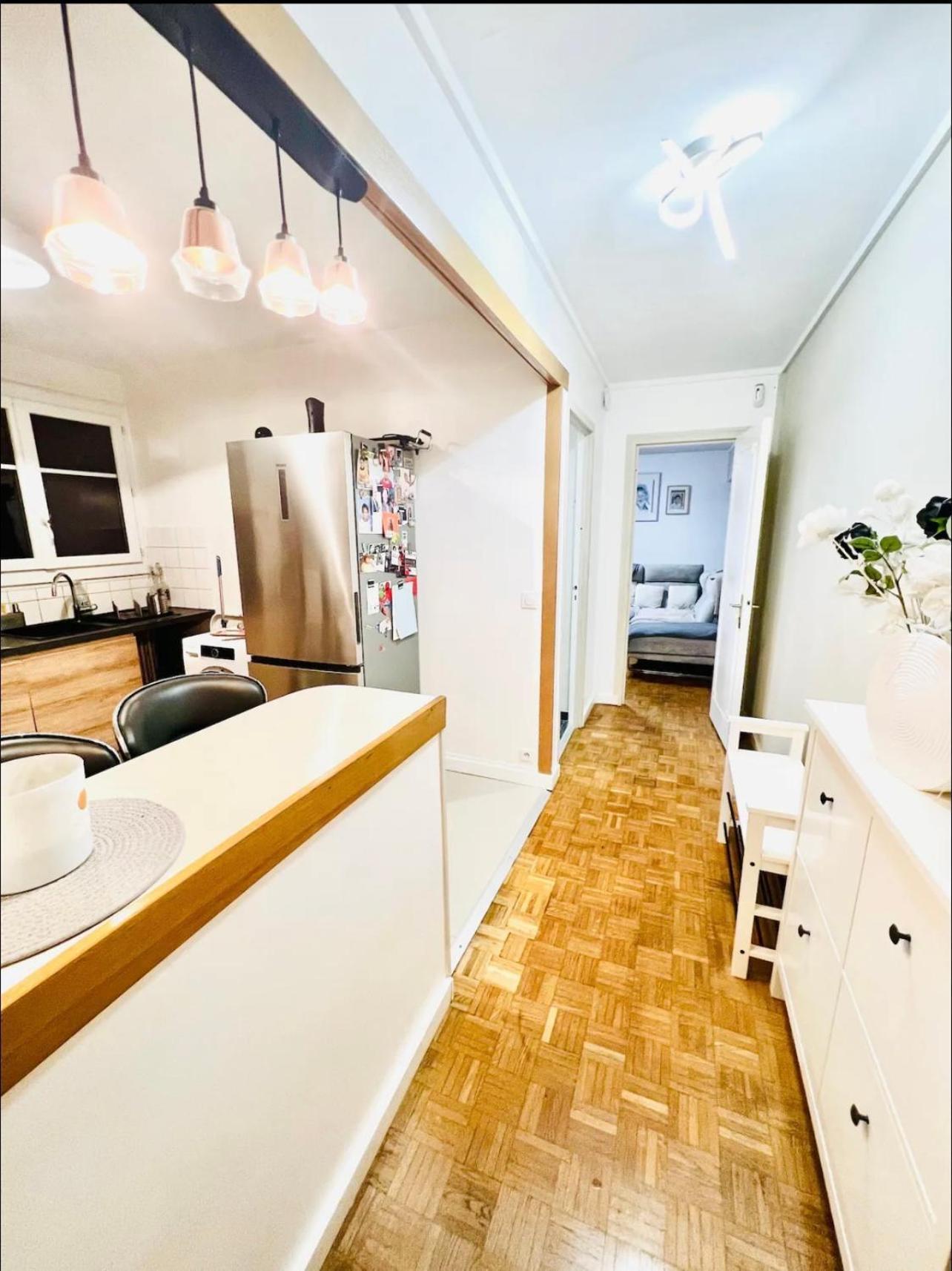 Modern 2 Bedroom Apartment Near Paris Metro, Giant Flat Screen Tv 85 Inches, Balcony, Free Parking 塞纳河畔伊夫里 外观 照片